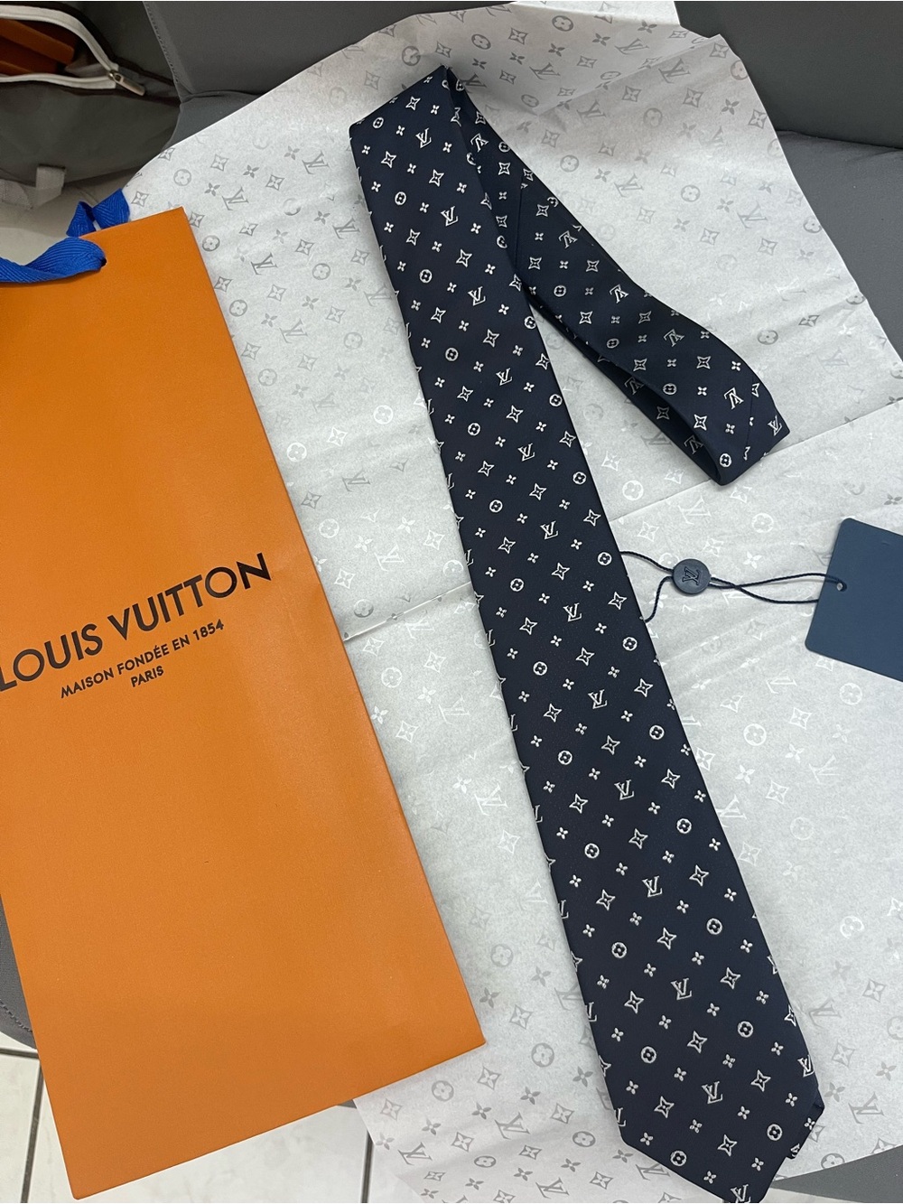 Louis Vuitton Black Slim Tie with White Monogram
